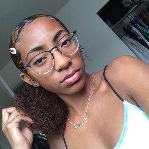 Meet your Posher, Tiana